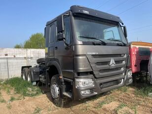 牵引车 Howo 371