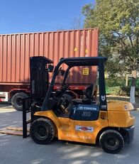 トヨタ FD30 ディーゼルフォークリフト