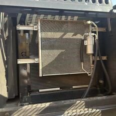 ボルボEC210クローラー式掘削機