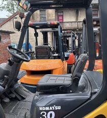 柴油叉车 Komatsu FD30