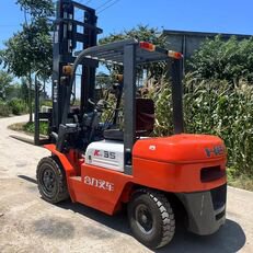 柴油叉车 Heli K35