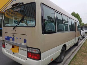 城市公共汽车 Toyota Coaster