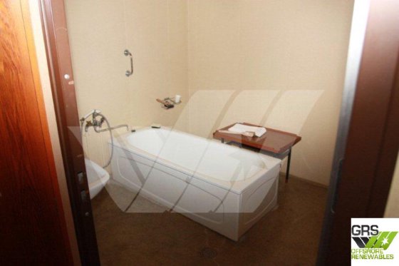 68米近海支持及施工船出售