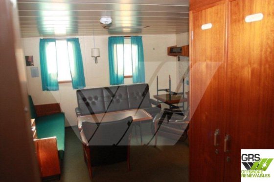 68mオフショア支援・建設船販売