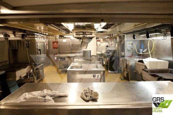 93米长，可容纳1287名乘客的邮轮出售