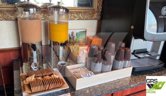 100m内陸水路船販売中