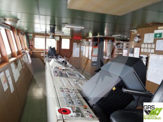 出售106米重载运输船，半潜式