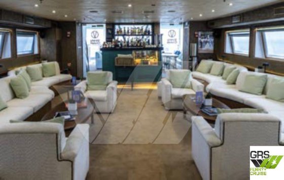 53m、44人乗りクルーズ船販売中