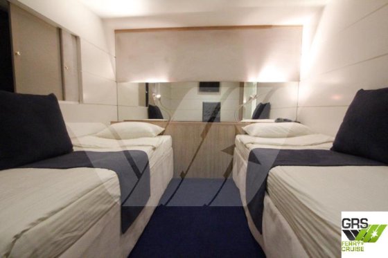 53m、44人乗りクルーズ船販売中