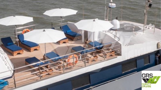 53米长44座邮轮出售