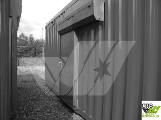 4人用宿泊モジュール販売中 /