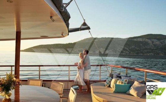 48m 12人乗りヨット販売中