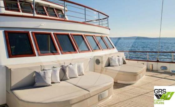 48m 12人乗りヨット販売中