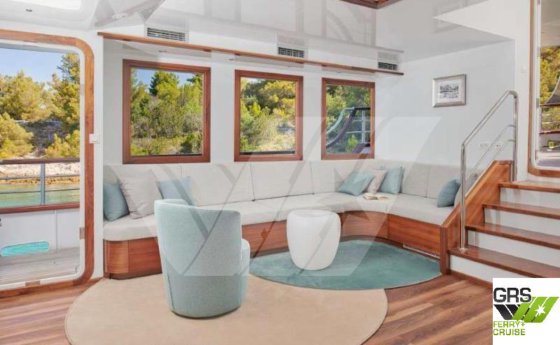 48m 12人乗りヨット販売中