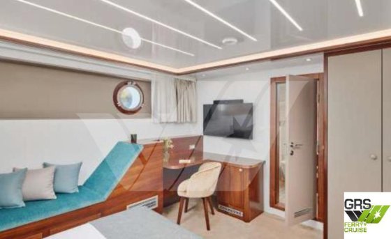 48m 12人乗りヨット販売中