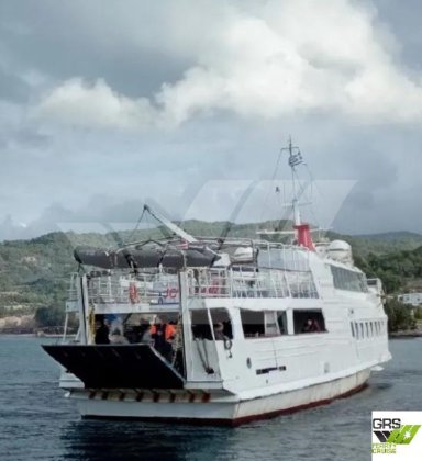 出售40米292座客船