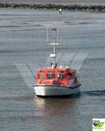 出售一艘8米10节测量船