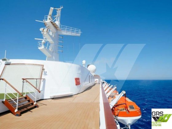 200m、752人乗りクルーズ船販売中