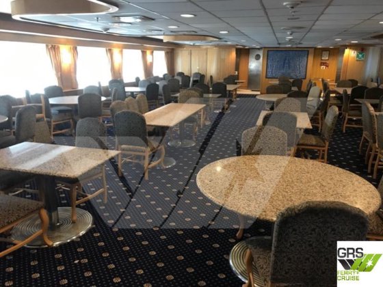 78m、138人乗りのクルーズ船を販売中