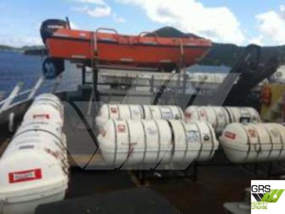 78m、138人乗りのクルーズ船を販売中