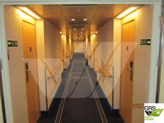 78m、138人乗りのクルーズ船を販売中