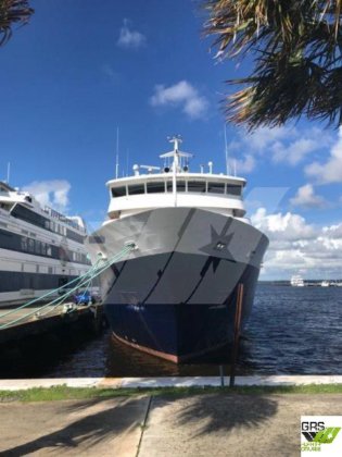 78m、138人乗りのクルーズ船を販売中