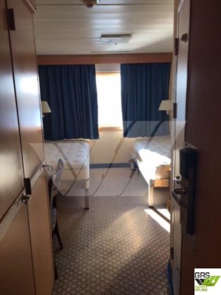 78m、138人乗りのクルーズ船を販売中