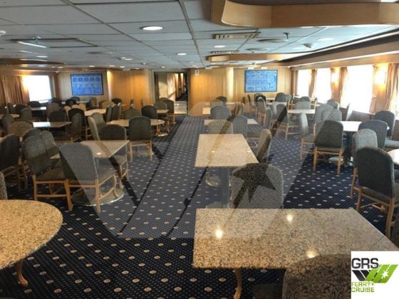 78m、138人乗りのクルーズ船を販売中