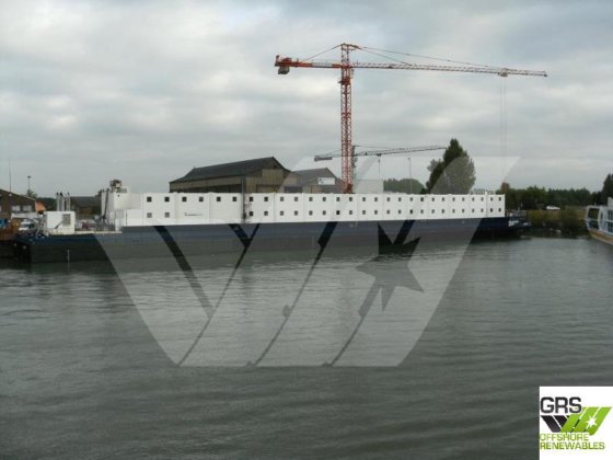 待售116米住宿船