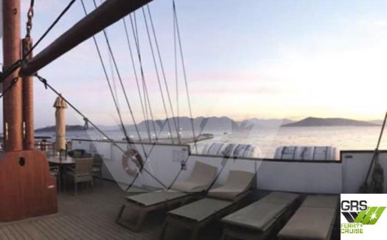 47m、50人乗りのクルーズ船を販売中