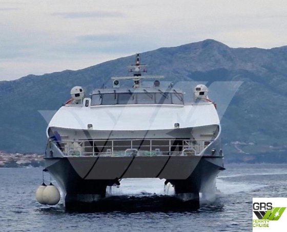 出售48米417座客船