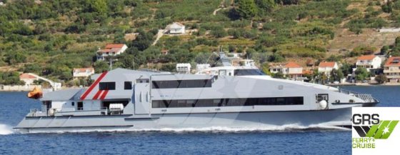 出售48米417座客船