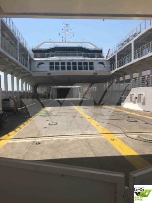 108米 1500人 乘客