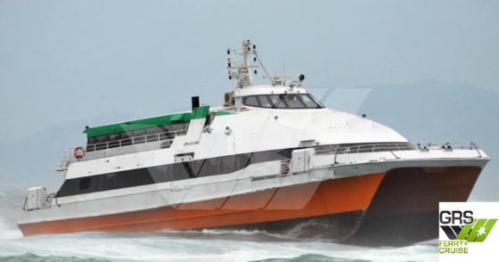 40m、435人乗りの客船を販売します