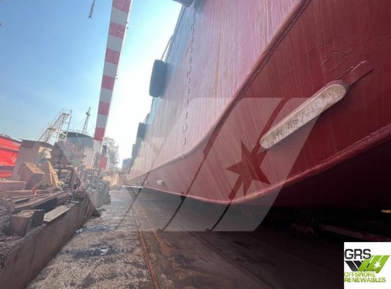 73米 24.38米 浮桥