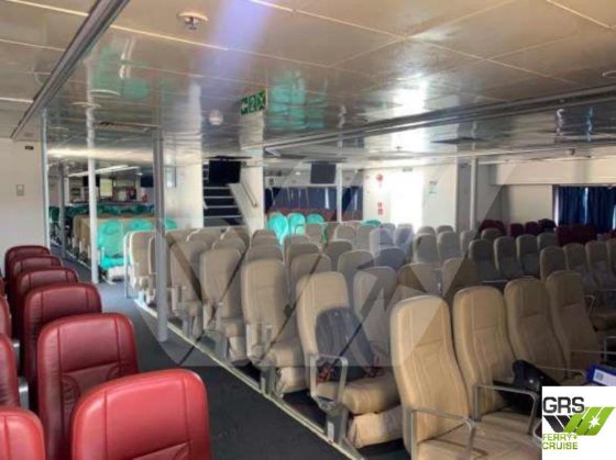 出售40米304座客船