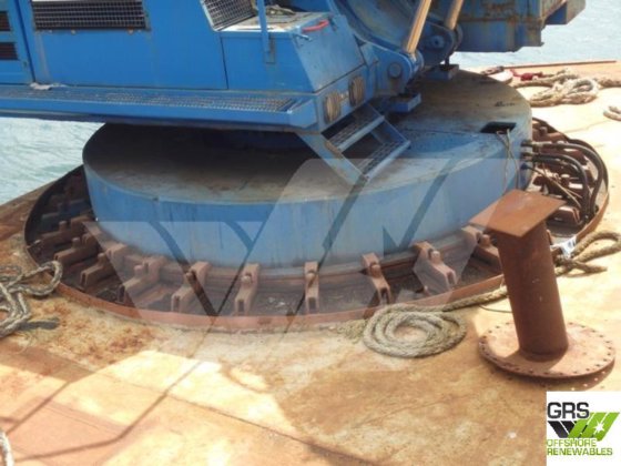 出售新停靠并涂漆的23米工作船