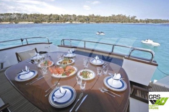 31m 12人乗りヨット販売中