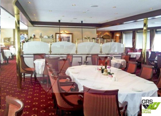 110m、98人乗りの宿泊船を販売します