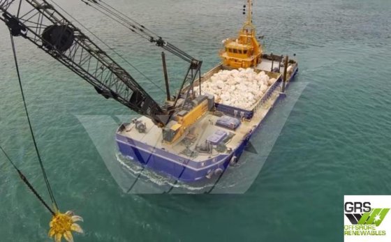 43mの汚染制御船を販売中