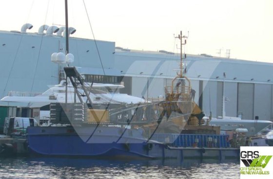 43mの汚染制御船を販売中