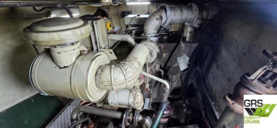 29m、285人乗りの客船を販売します