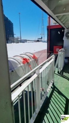 49mの旅客用RORO船を販売します