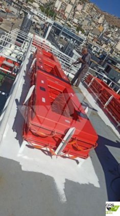 49mの旅客用RORO船を販売します