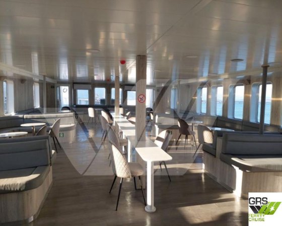 出售49米客滚船