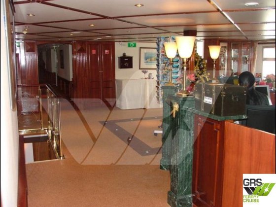 75米长游轮出售