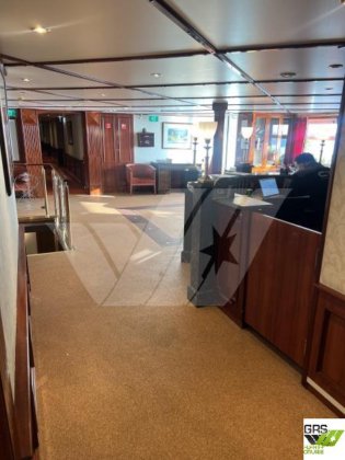 75米长游轮出售