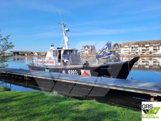 待售15米1.8吨起重机工作船