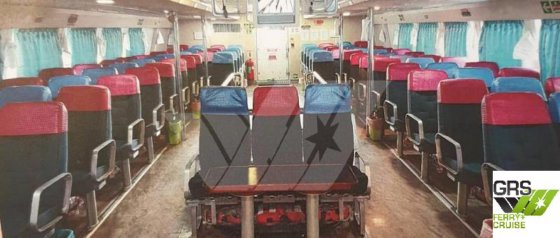 40m、319人乗りの客船を販売します