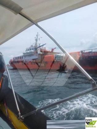 40m乗組員輸送船を値下げ販売